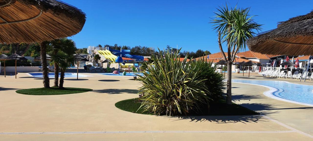 Mobilhome 2Ch Climatise-Terrasse Fermee-4 Velos-Camping 4 Etoiles Les Charmettes Les Mathes Exteriér fotografie