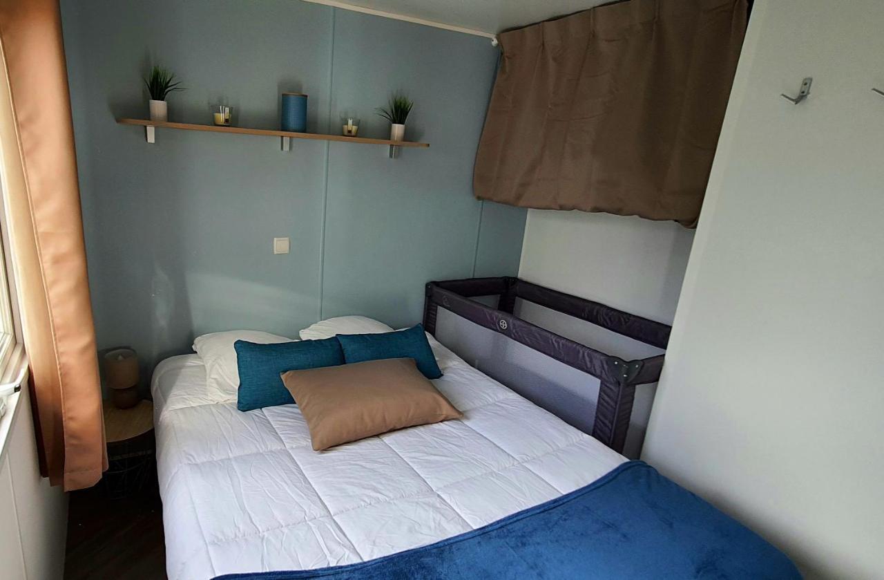 Mobilhome 2Ch Climatise-Terrasse Fermee-4 Velos-Camping 4 Etoiles Les Charmettes Les Mathes Exteriér fotografie